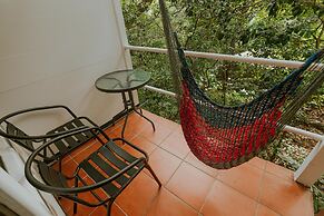 VAL HOTEL