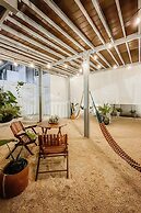 Aura Studios