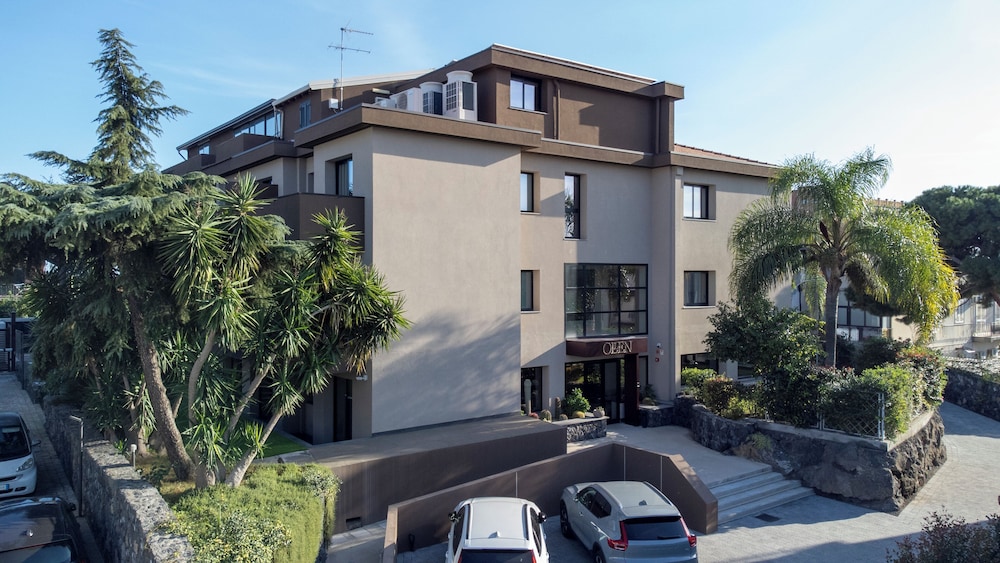 Ollen apartments