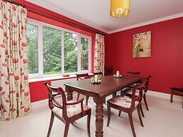 Raincliffe Manor