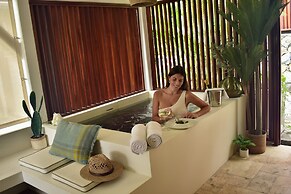 La Villa Hibiscus