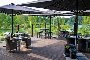 Jonathan Spa ESTATE