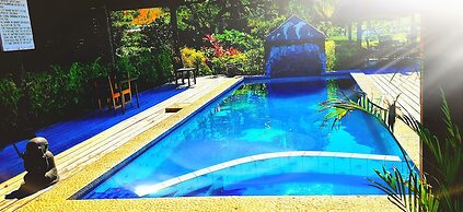 Golden Point Resort