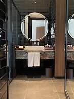 M Resort & Hotel