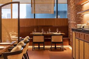 M Resort & Hotel