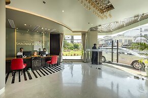 The Vaishnodevi Sarovar Portico