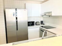 Luxurious Stay at the Walk JBR