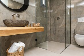 Alenor City Hotel