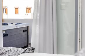 Alenor City Hotel