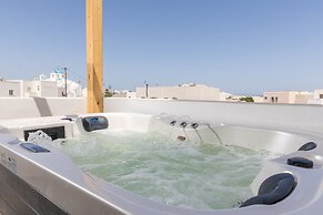 Alenor City Hotel