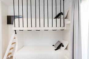 Alenor City Hotel