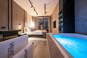 Velvet rooms & more