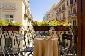 Ballarò Hotel