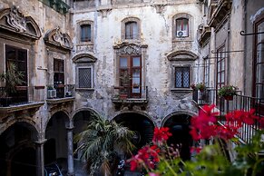 Ballarò Hotel