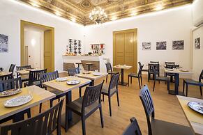 Ballarò Hotel