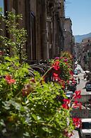 Ballarò Hotel