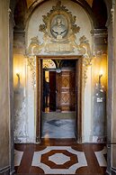 Ballarò Hotel