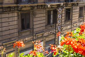 Ballarò Hotel