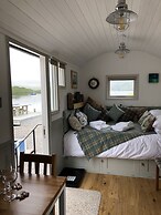 Fishermans Hut