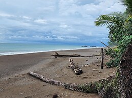 Playa Ganadito Ecolodge