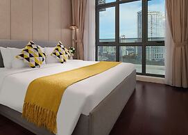 THE PENINSULA PHNOM PENH