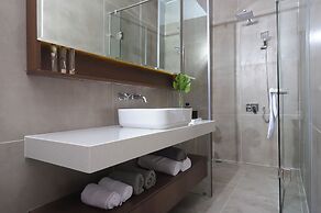 THE PENINSULA PHNOM PENH