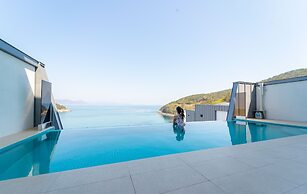 Blue Mango Pool Villa & Resort