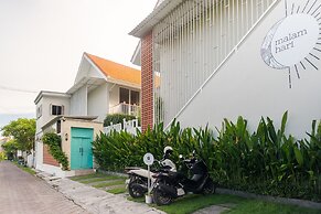 Malam Hari ApartHotel