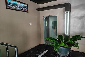 Lonari Hotel