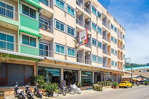 Art Mansion Patong Hotel