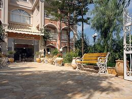 Villa Maria