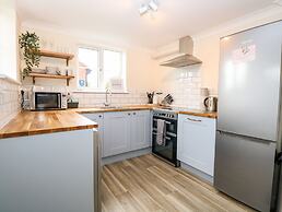 3 The Cottages