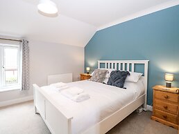 3 The Cottages