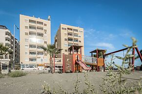 Sea-Esta Seaview Apartment
