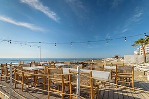 Sea-Esta Seaview Apartment