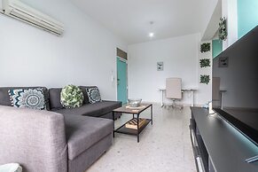 Sea-Esta Seaview Apartment