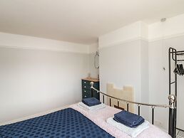 Faran House