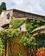 Masia Mimosa