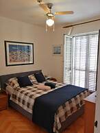 Insideout Apartment