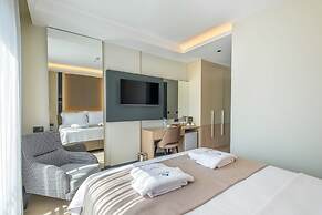 Seatown Hotel