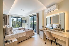 Seatown Hotel