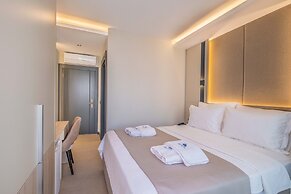 Seatown Hotel