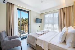 Seatown Hotel