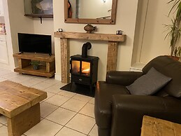 Riverbank Cottage Lake District, Double Balcony