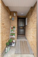 Central Apartment 3B