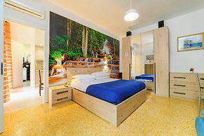 B&b-apartment-sleeps3-parking-balcony-petfriendly
