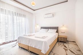 Golden Rose Suit Pension