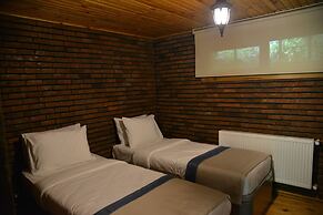 Feel & Live Hotel Villas Restaurant