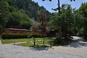 Feel & Live Hotel Villas Restaurant