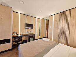 N'Ala Otel